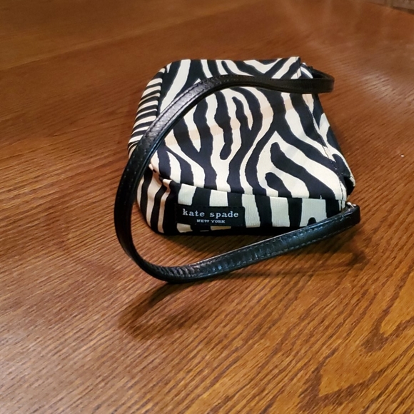 Small cluth - Picture 4 of 4